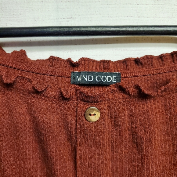 Mind Code Women's Bodycon Off-the-Shoulder Lettuce Edge Ribbed Dress - Picture 3 of 12